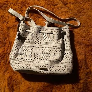 Beige Saksroots purse